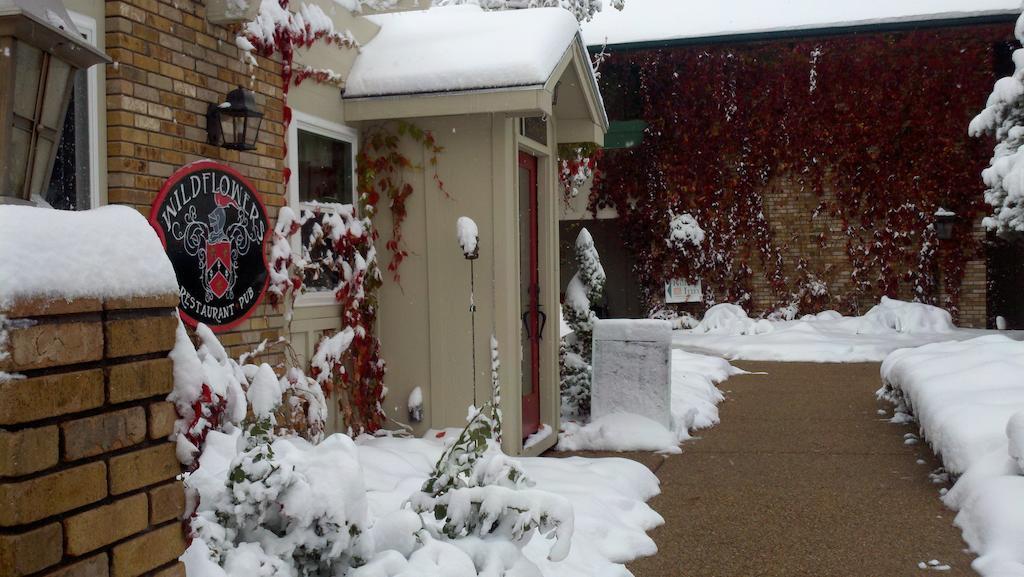 Hilltop Inn Broomfield Denver Bagian luar foto